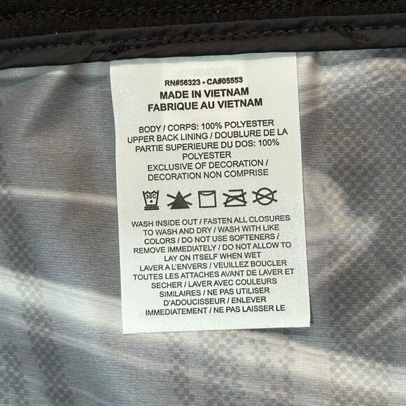 Nike Shield Running Jacket Black/Silver Reflective Print – Women’s Small - Picture 7 of 7